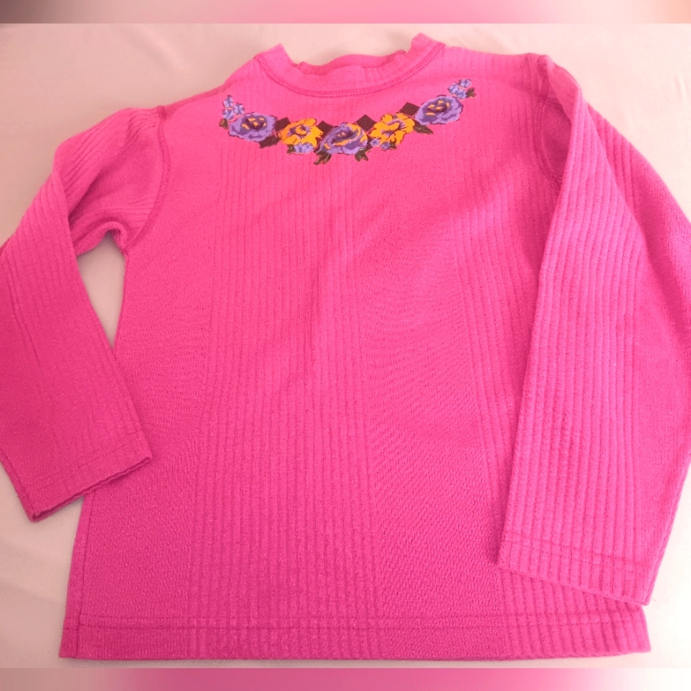 Girls size 8/10, Hart Street long sleeve tee shirt